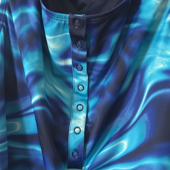 Lands End Women’s Plus Size One Piece Snap Front Swimsuit Blue 24W NWOT - Picture 3 of 7